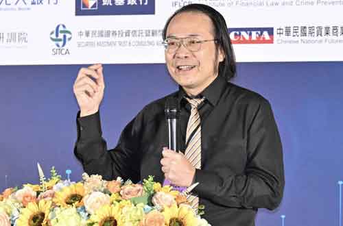 簡立峰：人工智慧助長詐騙 應以AI對抗AI